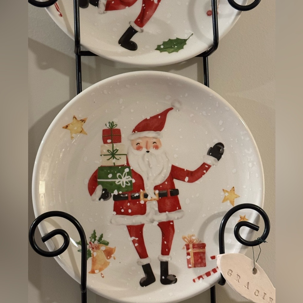 Santa plates - Picture 3 of 5